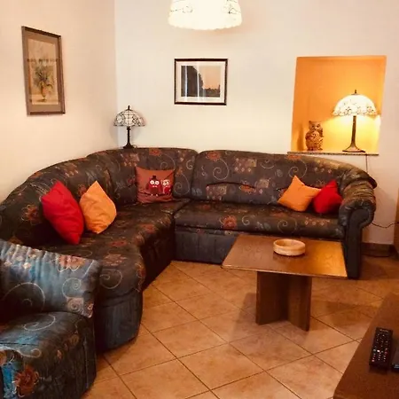 Ferienwohnung In - Ihr Zuhause Auf Zeit * Minheim